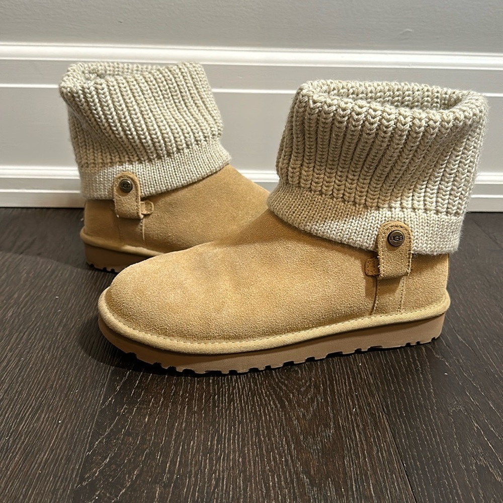 UGG Beige Ankle Boots with Knit Cuff